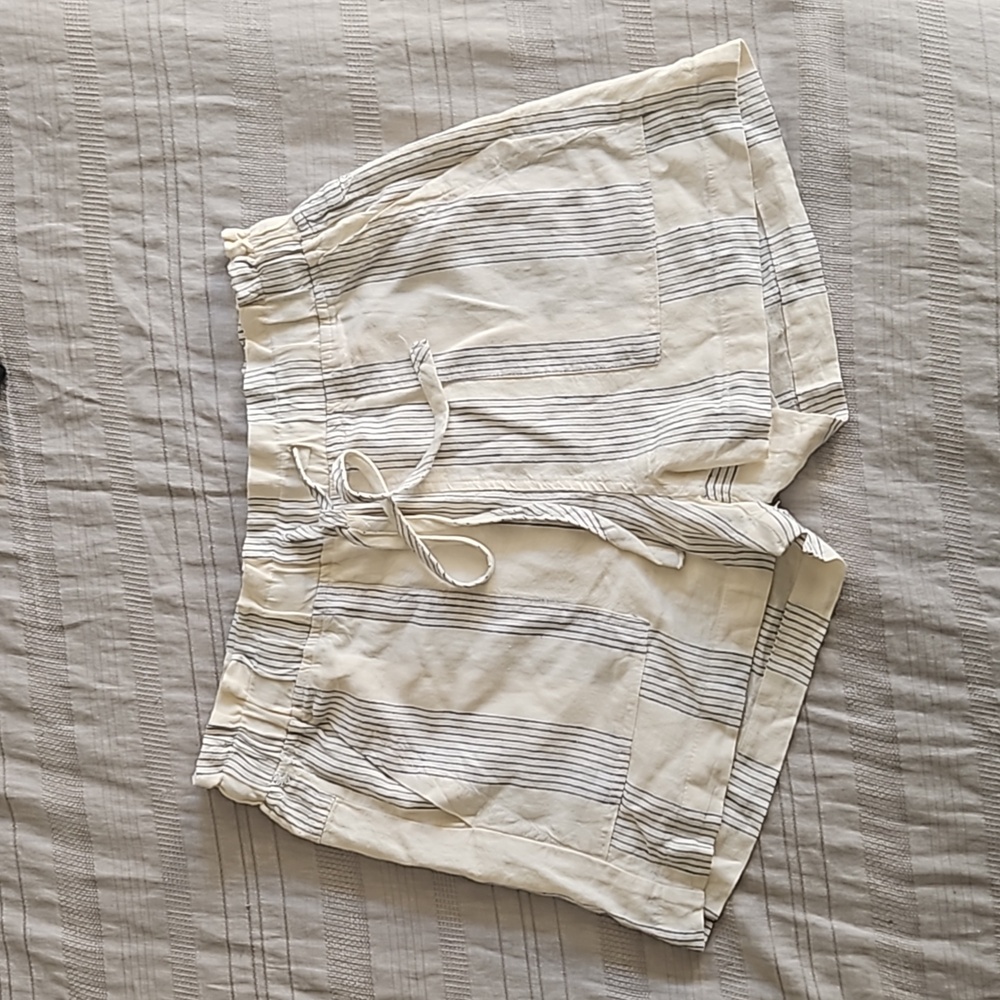 Carly Jean Los Angeles Hampton Shorts